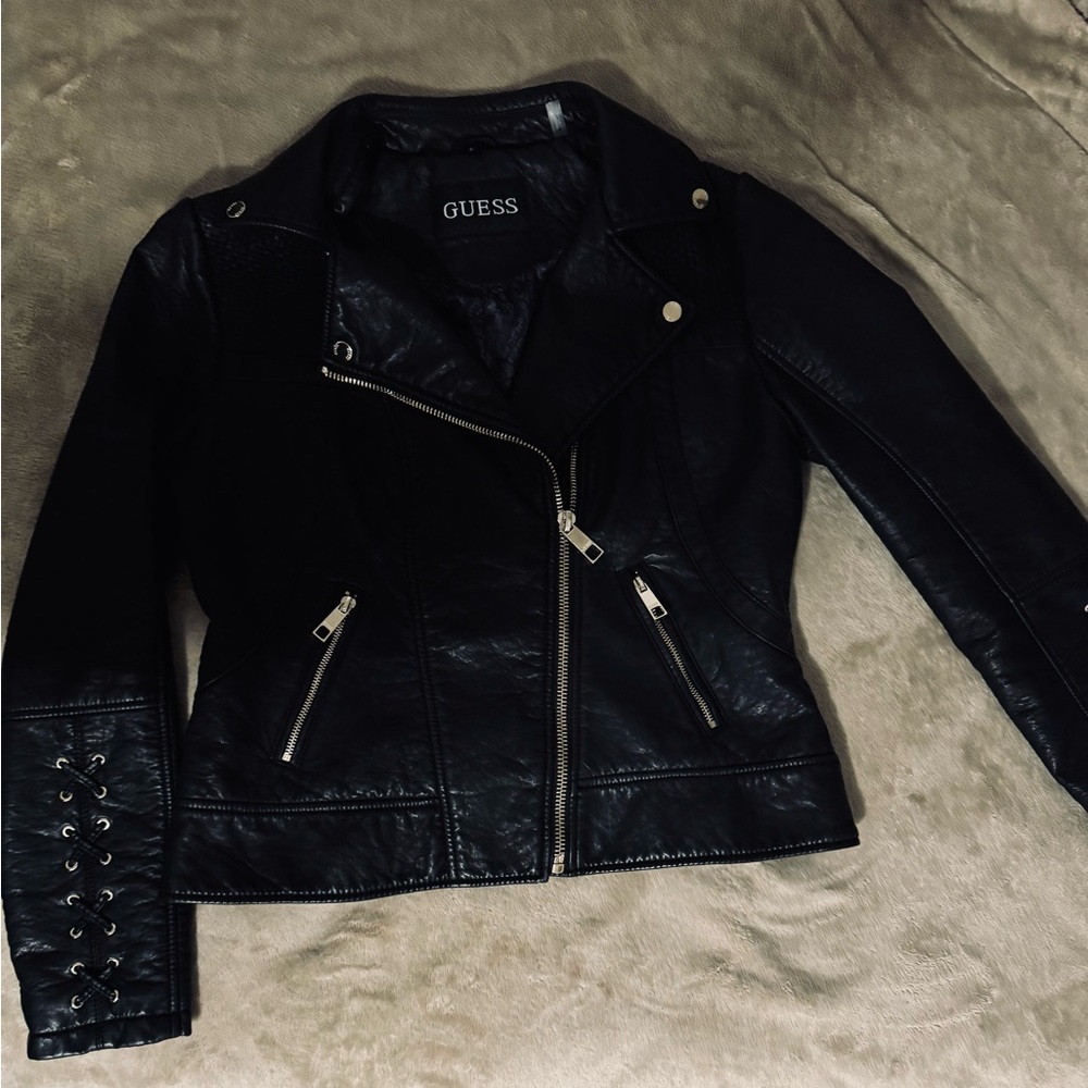 GUESS -leather jacket